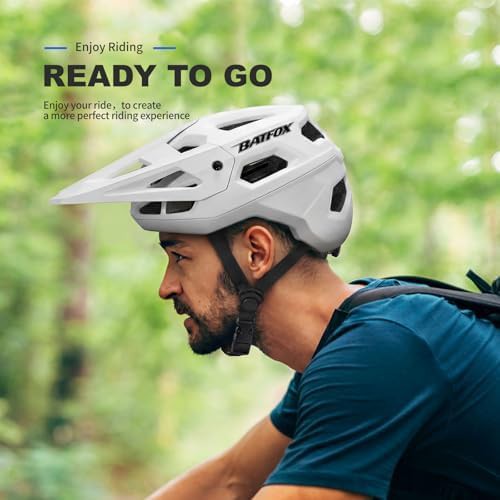 White Lightweight Road Cycling Helmet Large — photo 4
